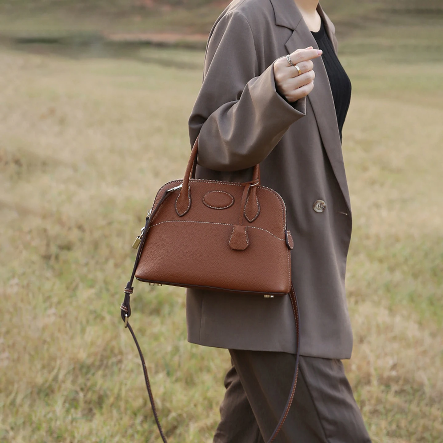 Luxury Bags Girls - 新入荷 レディース PUシェル型ハンドバッグ 高級感のある無地 ショルダー クロスボディ