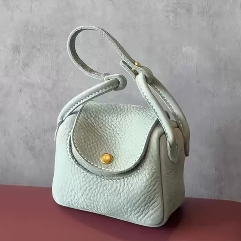 Luxury Bags 2026 - ファッショナブルで超可愛いミニボックスバッグ レディース向け 高級デザイナーハンドバッグ パース 2026年新作 PUグレイン