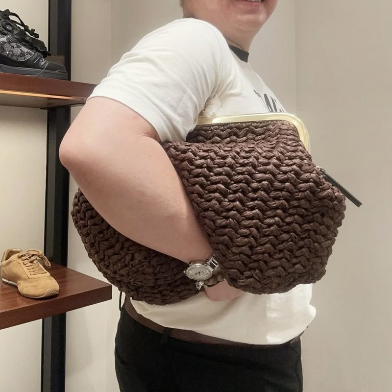 手織りキスロックフレームショルダーラフィアビーチバッグ女性用 - Luxury Bags 2026 のレビューと価格