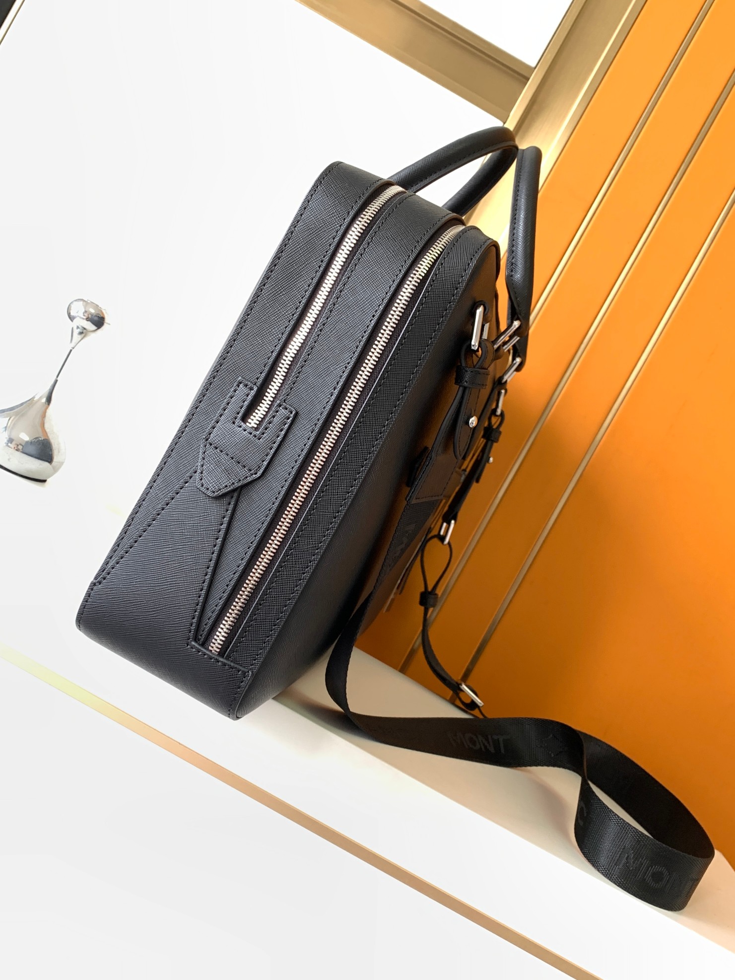 高級メンズトップハンドルバッグ、プレミアム本革ブリーフケース - Luxury Bags Quality のレビューと価格