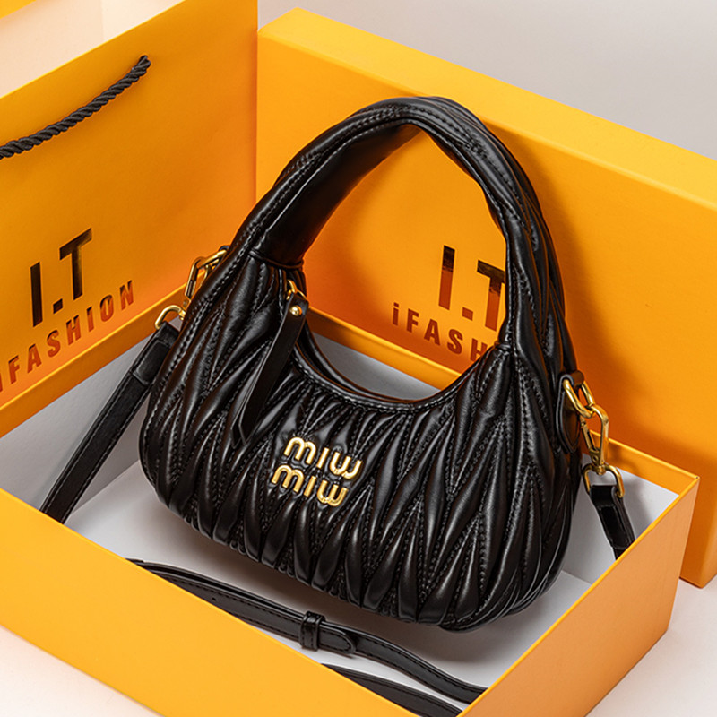 2026年新作 リンクル加工 リストクレセントバッグ、ニッチ - Luxury Bags Dior のレビューと価格