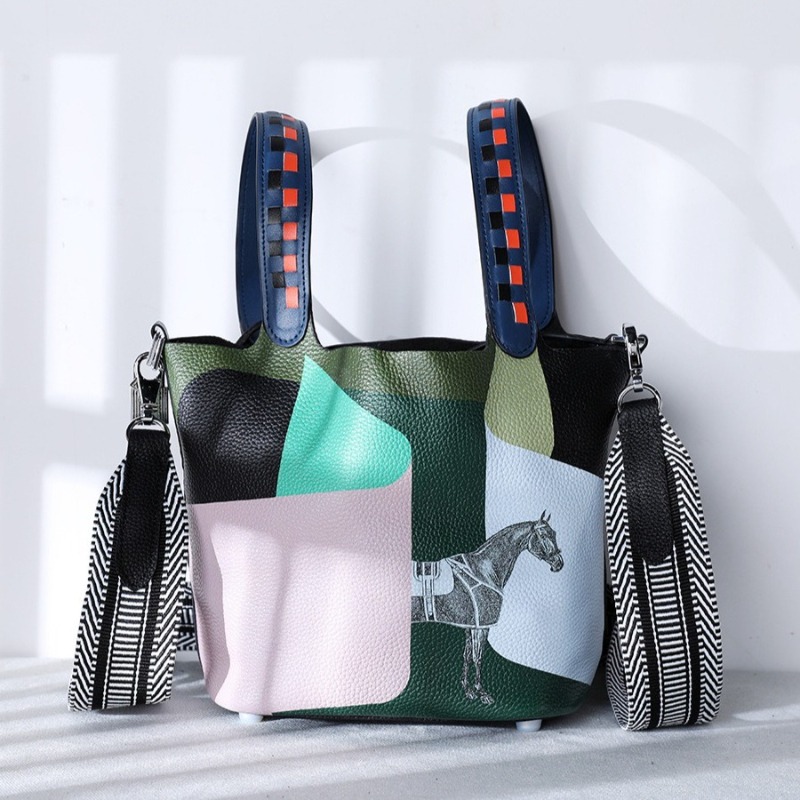 デザイナー高級バケットバッグ レディース 高品質 ソフト牛革 - Luxury Bags Trend 2025 のレビューと価格