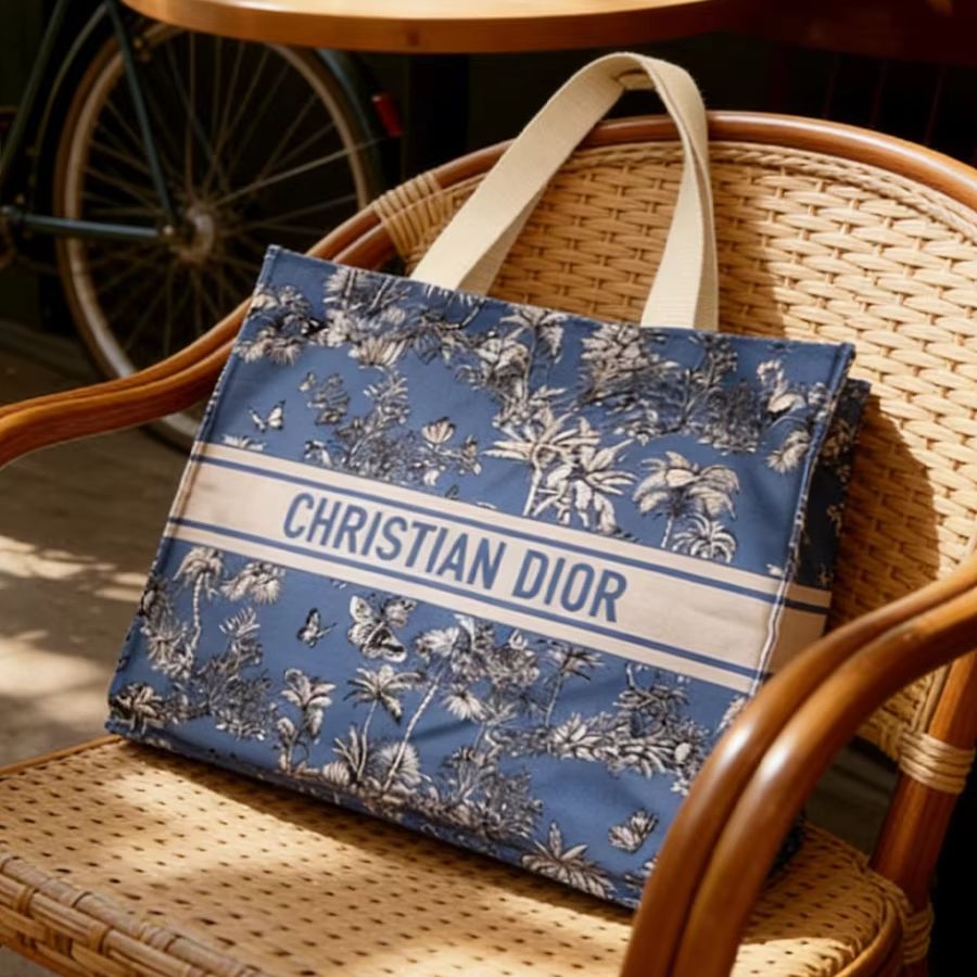 ディオールのバッグ 高級カスタムブルーハンドヘルドトートバッ - Luxury Bags Dior のレビューと価格