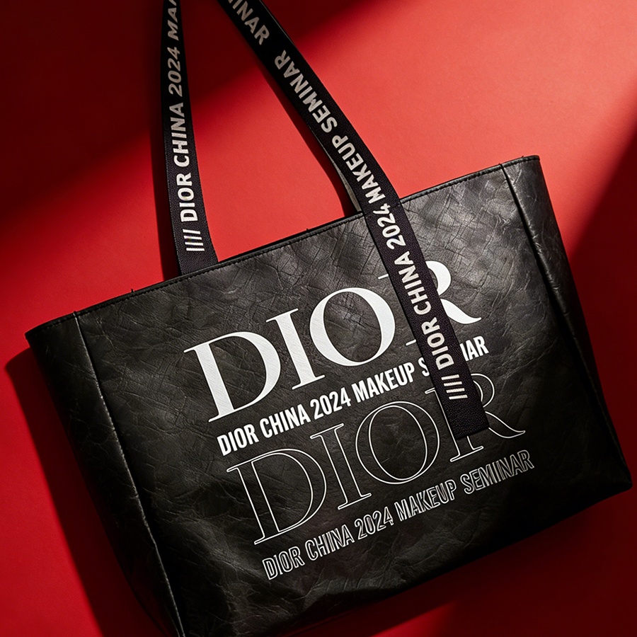 ディオール ディオールのバッグ ラージ ブラック ハンドバッ - Luxury Bags Dior のレビューと価格