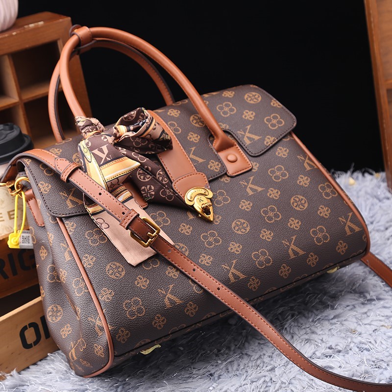 ライト高級ブランドのレディースバッグ 2025 新しいファッ - Luxury Bags Trend 2025 のレビューと価格