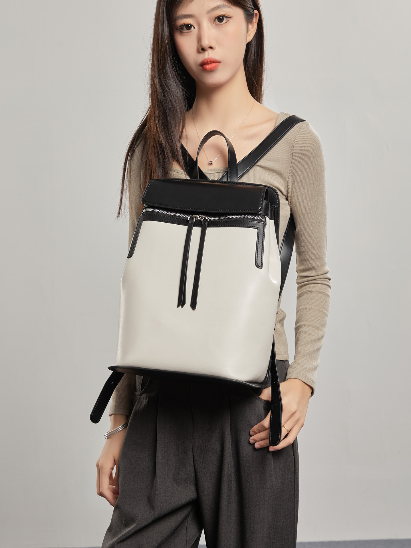 ライトラグジュアリーファッション新作高品質パテントレザー光沢 - Luxury Bags Quality のレビューと価格