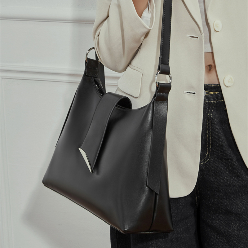Hifashion 牛革本革大型ホーボーショルダーバッグ女性 - Luxury Bags 2026 のレビューと価格